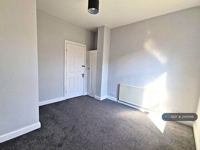 4 Bedroom Terraced House To Rent In Springvale Road, Sheffield, S10