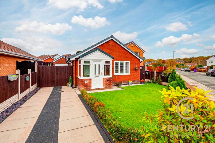 2 Bedroom Detached Bungalow For Sale In Broad Hey Close, Woolton, Liverpool, L25