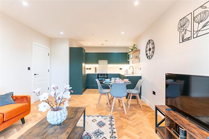 1 Bedroom Flat For Sale In Harlesden Road, NW10