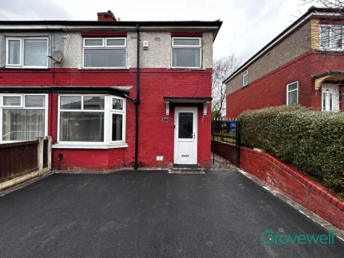 3 Bedroom Terraced House To Rent In Green Lane, Middleton, Manchester, M24