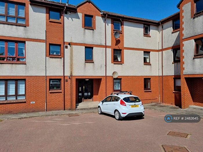 2 Bedroom Flat To Rent In Bulloch Crescent, Denny, FK6