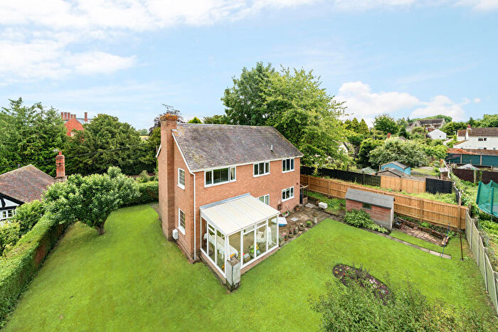 4 Bedroom Detached House For Sale In Pembridge, Herefordshire, HR6