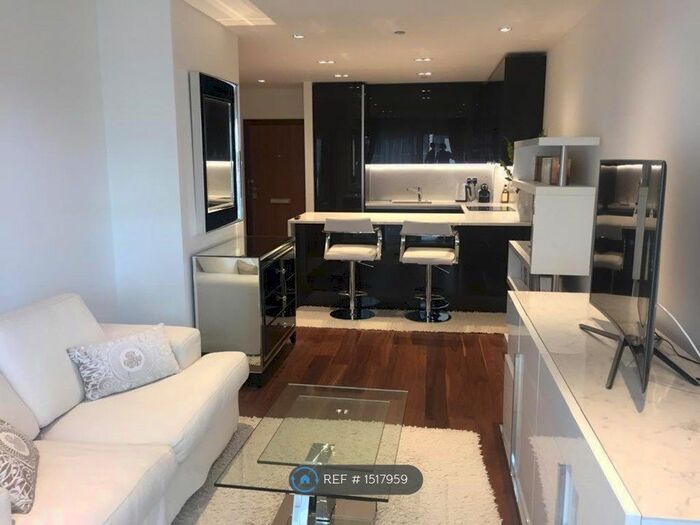 1 Bedroom Flat To Rent In Dickens Yard, London, W5