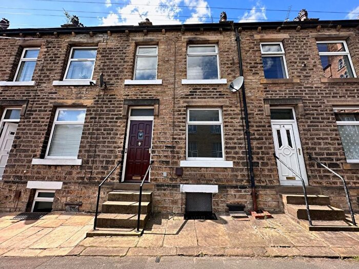 2 Bedroom Terraced House For Sale In Lipscomb Street, Milnsbridge, Huddersfield, HD3