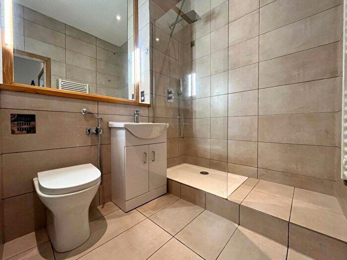 1 Bedroom Apartment For Sale In Newhall Street, Birmingham, B3