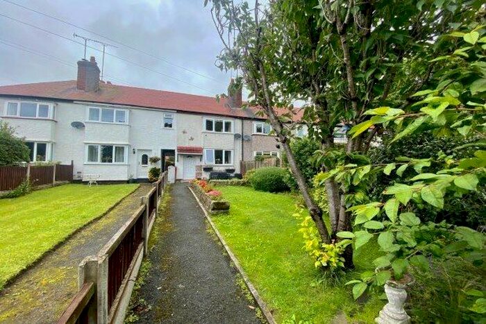 2 Bedroom Property To Rent In Parkgate, Parkgate, CH64