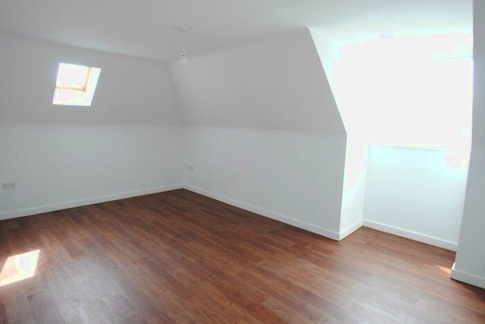 1 Bedroom Flat To Rent In Warwick Road, Pokesdown, Bournemouth, BH7
