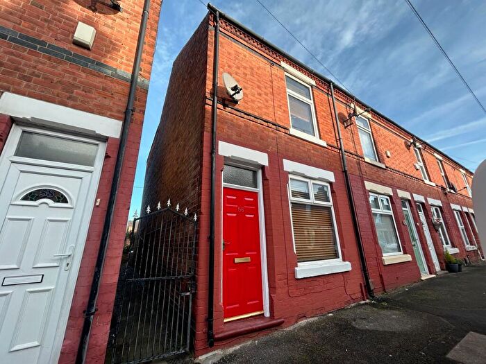 2 Bedroom Semi-Detached House To Rent In Wordsworth Road, Notingham, NG7