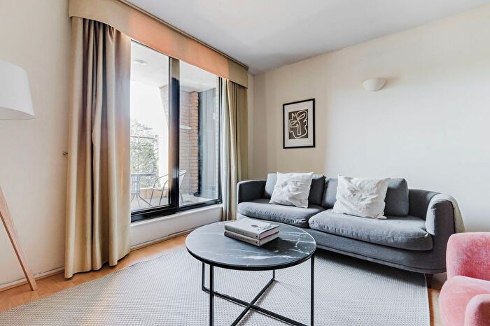 1 Bedroom Flat To Rent In Kensington, London, SW7