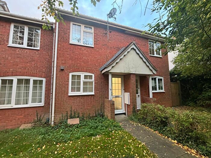 2 Bedroom Terraced House To Rent In Green Drift, Royston, SG8