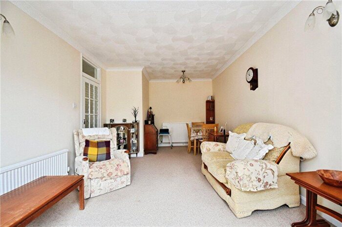 2 Bedroom Detached Bungalow For Sale In Bridge Road, Romsey, Hampshire, SO51