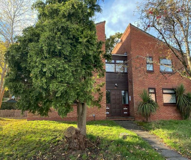 Studio To Rent In Old Bank Top, West Heath, Birmingham, B31