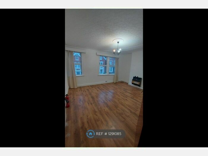 2 Bedroom Flat To Rent In Milford Road, Birmingham, B17