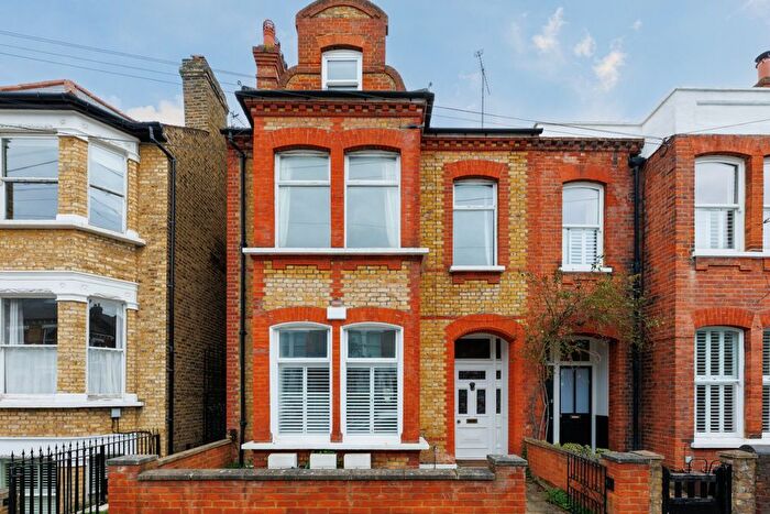 1 Bedroom Flat For Sale In Santos Road, East Putney, SW18