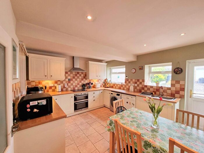 2 Bedroom Terraced House For Sale In Glannant Row, Shwt, Bridgend County., CF32