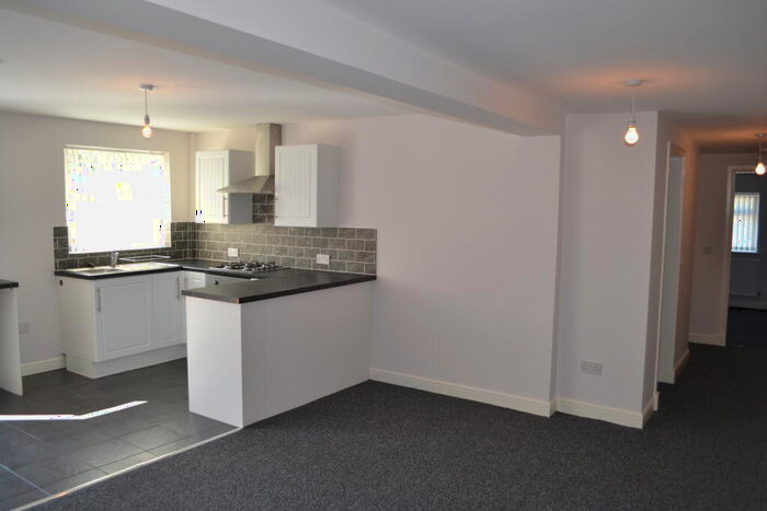 3 Bedroom Apartment To Rent In Shady Grove, Alsager, ST7