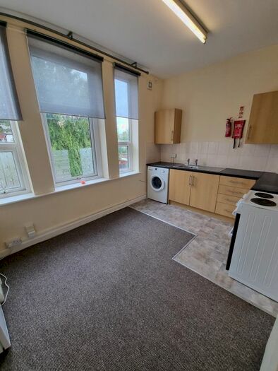 2 Bedroom Flat To Rent In Anson Road, Manchester, M14