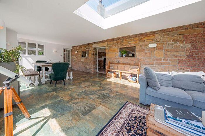 5 Bedroom Farm House For Sale In Owens Farm, Aughton, L39