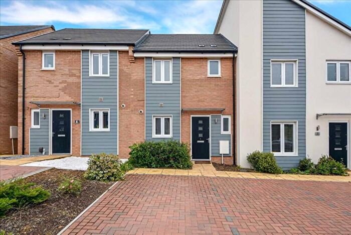 2 Bedroom Terraced House To Rent In Waterside Road, Wellingborough, NN8