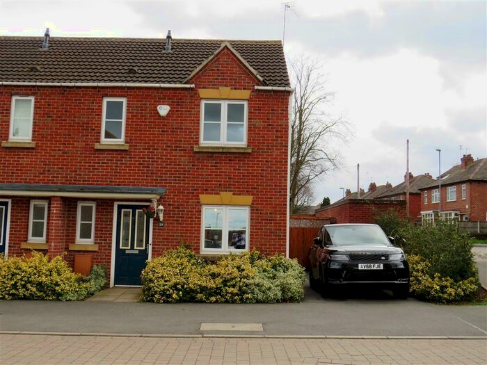 3 Bedroom Semi-Detached House To Rent In Bishop Lonsdale Way, Mickleover, Derby, DE3