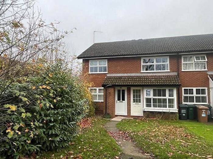 2 Bedroom Flat To Rent In Windmill Drive, Croxley Green, Rickmansworth, WD3