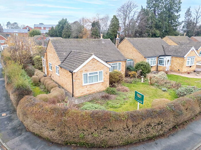 3 Bedroom Detached Bungalow For Sale In Fairway, Market Harborough, LE16