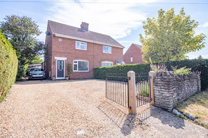4 Bedroom Semi-Detached House For Sale In Pott Row, King's Lynn, Norfolk, PE32