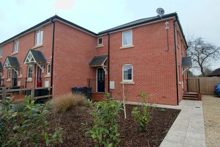 1 Bedroom Flat To Rent In Elston Lane, Shrewton, SP3