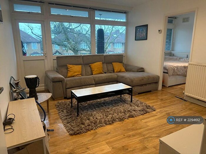 1 Bedroom Flat To Rent In Belmont Lane, Stanmore, HA7
