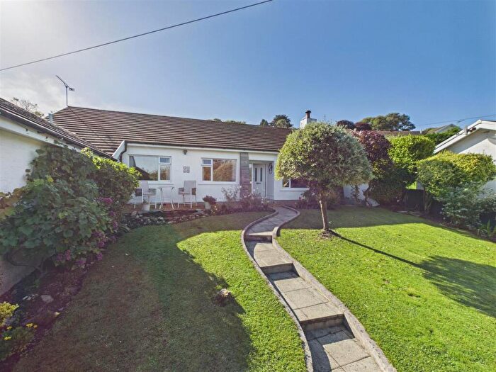 3 Bedroom Bungalow For Sale In Ragged Staff, Saundersfoot, SA69