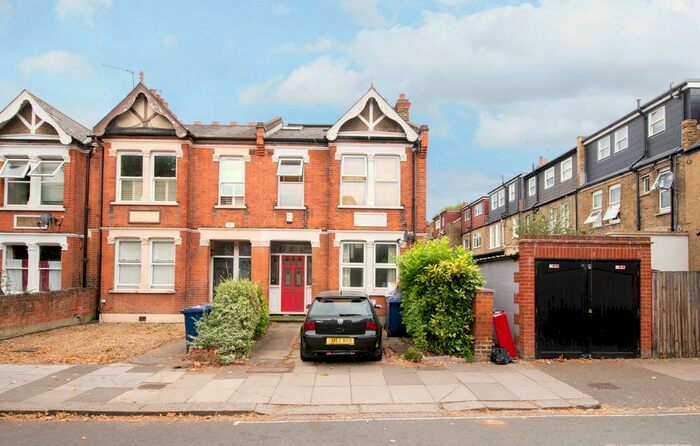 1 Bedroom Flat To Rent In Radbourne Avenue, London, W5