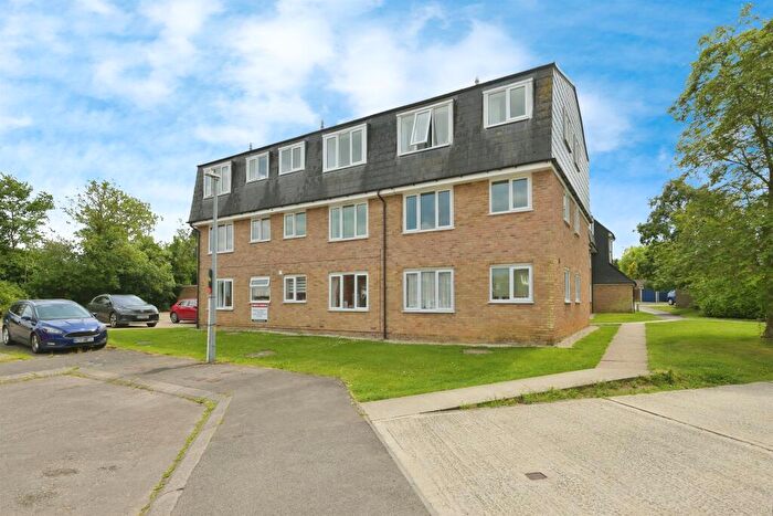 2 Bedroom Apartment For Sale In Church Field, Saffron Walden, CB11