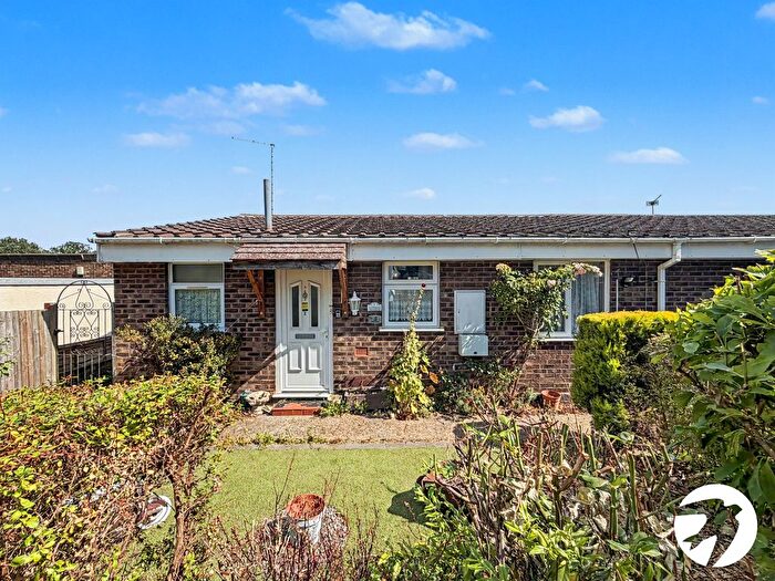 2 Bedroom Bungalow For Sale In Plover Close, Lordswood, Kent, ME5