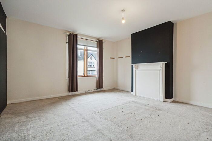 2 Bedroom Semi-Detached House For Sale In Friarscourt Avenue, Knightswood, G13