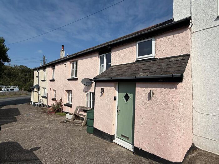 2 Bedroom Cottage For Sale In Knowle, Braunton, EX33