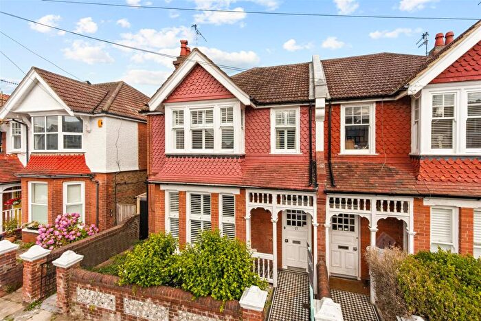 5 Bedroom Semi-Detached House To Rent In Modena Road, Hove, BN3