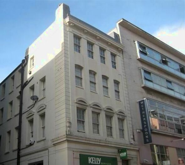 3 Bedroom Flat To Rent In West Street, Brighton, BN1
