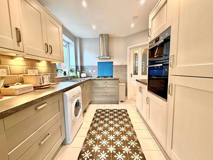 2 Bedroom Semi-Detached Bungalow For Sale In Farleigh Crescent, Lawn, Swindon, SN3