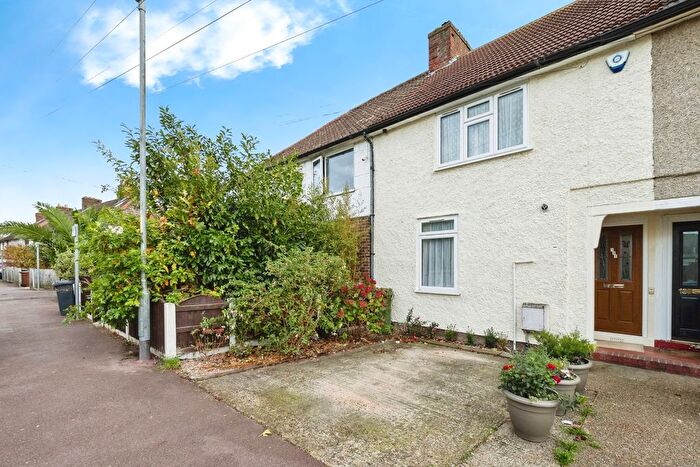 2 Bedroom Terraced House For Sale In Langley Crescent, Dagenham, RM9