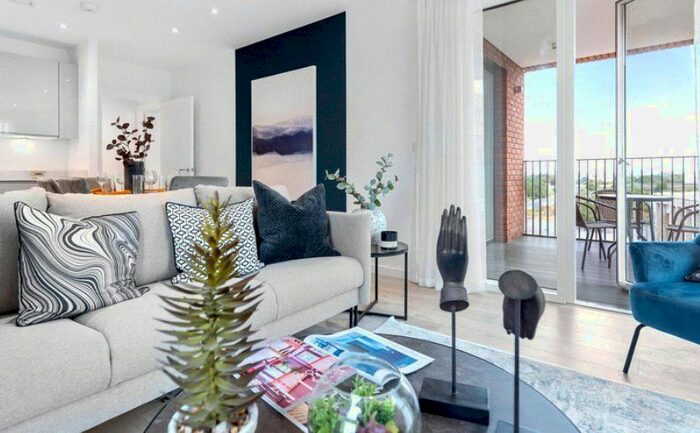 2 Bedroom Flat For Sale In Gallions Place, Cargo House, Royal Albert Wharf, E16