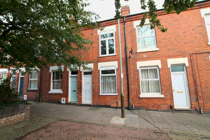 2 Bedroom Terraced House To Rent In Lytton Road, Clarendon Park, LE2