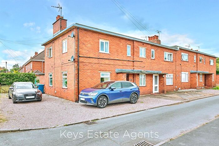1 Bedroom Flat For Sale In Green Close, Stone, ST15