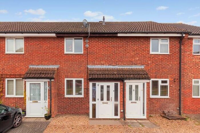 2 Bedroom Terraced House To Rent In Warwick Court, Bicester, OX26