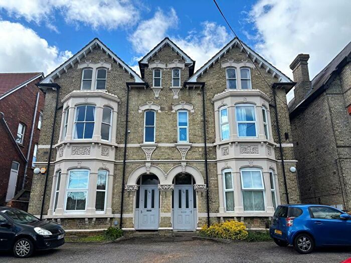 1 Bedroom Property To Rent In Clapham Road, Bedford, MK41