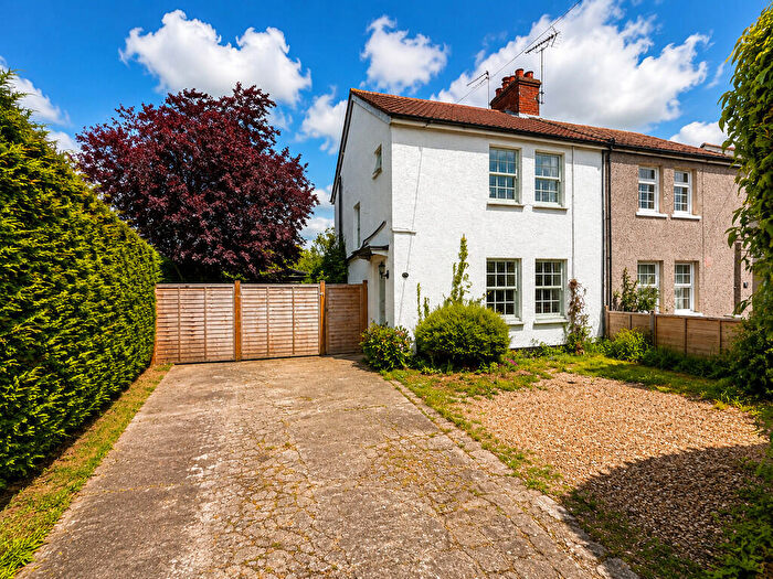 3 Bedroom Semi Detached House For Sale In New Road, Tiptree, CO5