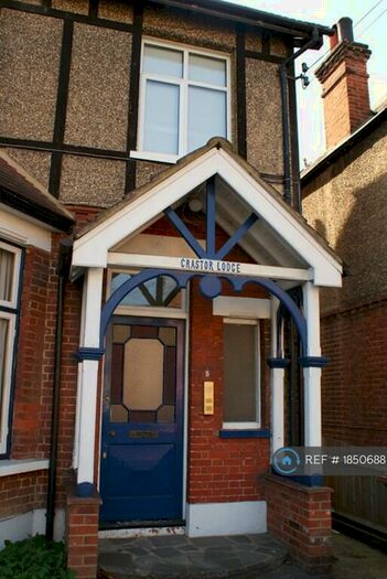 1 Bedroom Flat To Rent In Western Road, Sutton, SM1