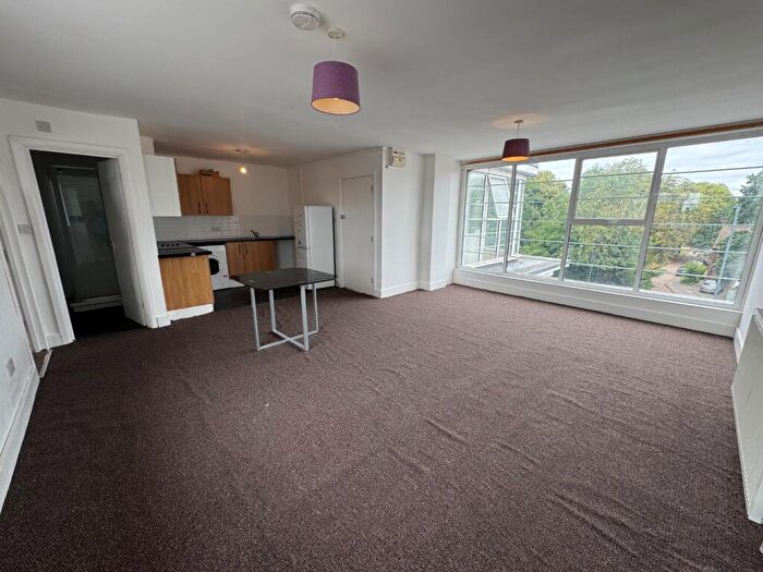 1 Bedroom Flat To Rent In Harrow Road, Wembley, Greater London, HA0