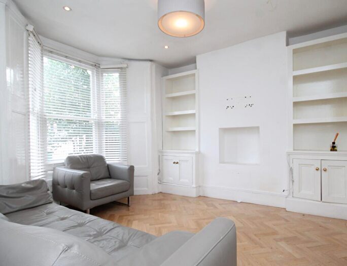 4 Bedroom House To Rent In Canning Road, Highbury, N5