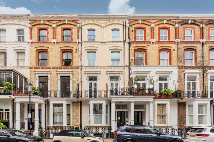 1 Bedroom Flat To Rent In Cheniston Gardens, High Street Kensington, W8