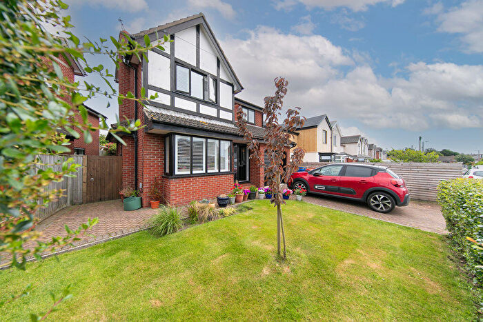 4 Bedroom Detached House For Sale In 'Holmelea' B Barton Avenue, Knott End-on-Sea, Lancs, FY6